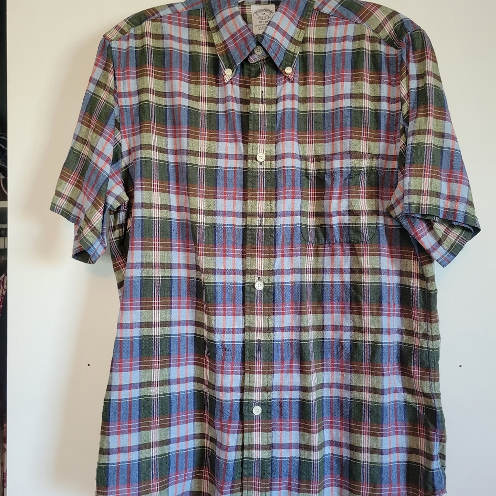 Brooks Brothers size M green plaid short sleeve button up